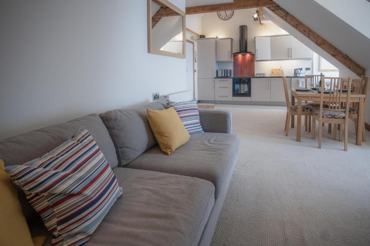 The Nest - 1 Bedroom Apartment - Tenby Zewnętrze zdjęcie